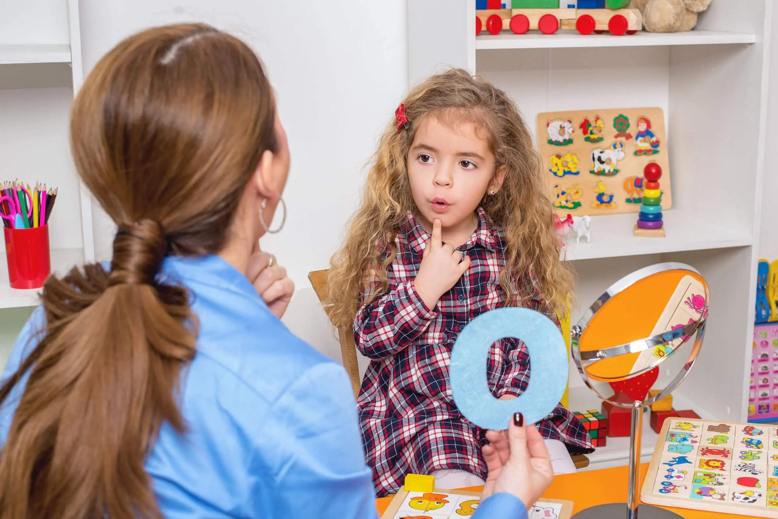 Speech Therapist providing Speech Therapy with American Standards.